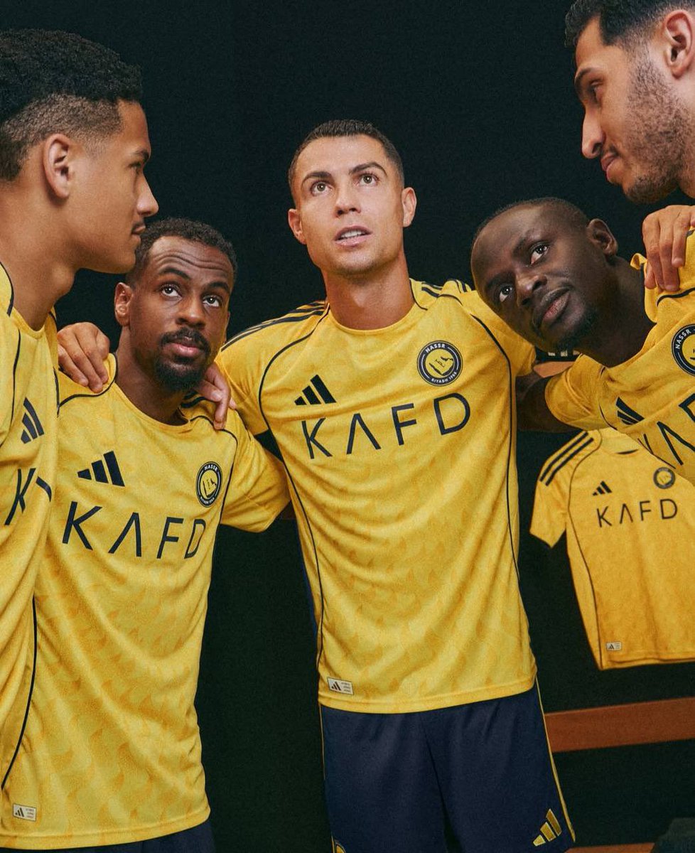 .. 

متى المشاعر تلاقى نلتقي بكــرة .. 💙💛

 #النصر_الاتحاد 
 #السوبر_السعودي