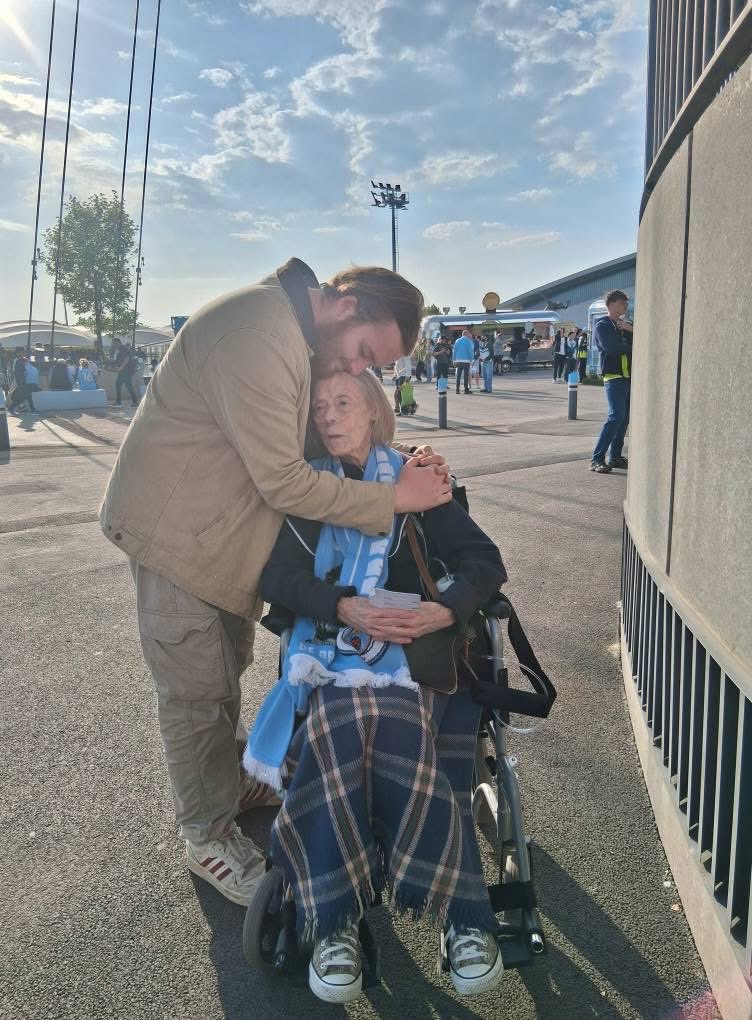 My Grandmother sadly lost her battle with cancer last Thursday the 14th of August, a lifelong blue who went every week. Anyone who is going on Saturday for the Spurs game, please could you spread the news for a clap in the 77th minute in her honour. Once a blue always a blue 🩵