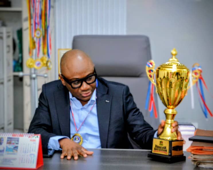 insurance_fc's tweet photo. β½οΈΒ π ππππ π£ππ’π‘π¦!
The Executive Chairman, Edo State Sports Commission, Hon. Amadin Desmond Enabulele Receives victorious Bendel Insurance FC.
He commended The Benin Arsenals for their impressive performances and for lifting the 2025 Bayelsa Preseason Cup . https://t.co/MSeo5SnBCw