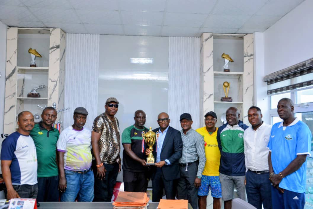 insurance_fc's tweet photo. β½οΈΒ π ππππ π£ππ’π‘π¦!
The Executive Chairman, Edo State Sports Commission, Hon. Amadin Desmond Enabulele Receives victorious Bendel Insurance FC.
He commended The Benin Arsenals for their impressive performances and for lifting the 2025 Bayelsa Preseason Cup . https://t.co/MSeo5SnBCw
