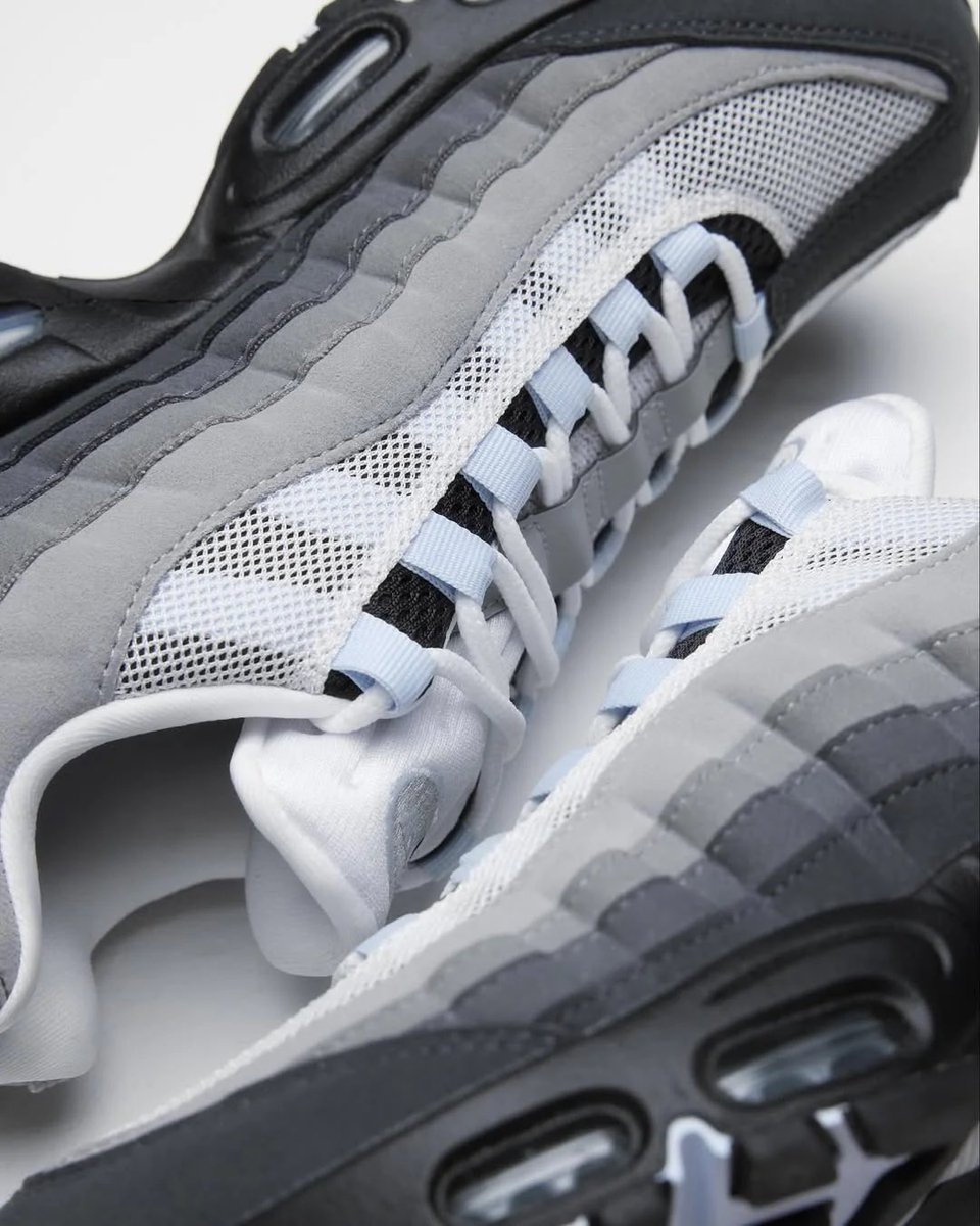 ✅ Where to buy: Nike Air Max 95 “Blue Tint

All Info=> rigouts.co.uk/blogs/news/nik…