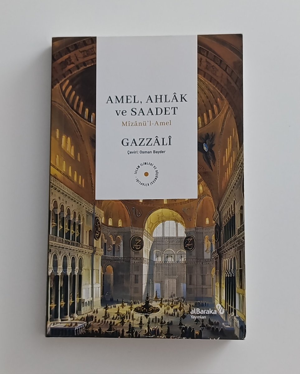 "Var olan her şey, kendisi için mümkün olan kemâle özlem duyar. Bu kendisinden talep edilen gayedir. Buna ulaştığında üst tarafında yer alan âlemin ufkuna dahil olacaktır. Mahrum kalırsa aşağı tarafında yer alan çukura batacaktır. İnsan, kemâl ile helâk arasında gidip gelir."