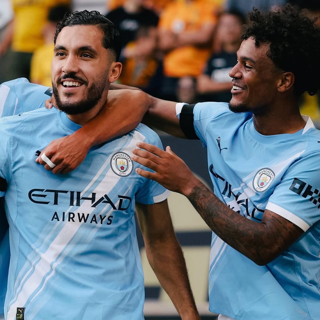 City_hq's tweet photo. 🎙️| Samir Nasri: 

“I see #ManCity as champions, they recruited quality players quite early in the transfer window, which allowed them to be ready.”

“They also have Oscar Bobb. He has immense talent, it’s like a new signing.” 💫 https://t.co/DupfcppYs5