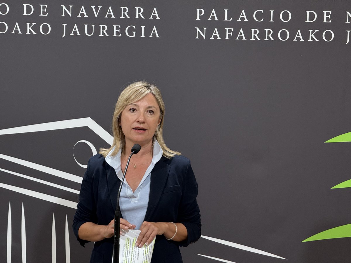 🚒 El Gobierno de Navarra ofrece recursos para ayudar en las labores de extinción de los incendios que afectan a distintas partes de España

Se trata de un helicóptero, 24 efectivos de bomberos y 8 vehículos

📎navarra.es/es/-/nota-pren…