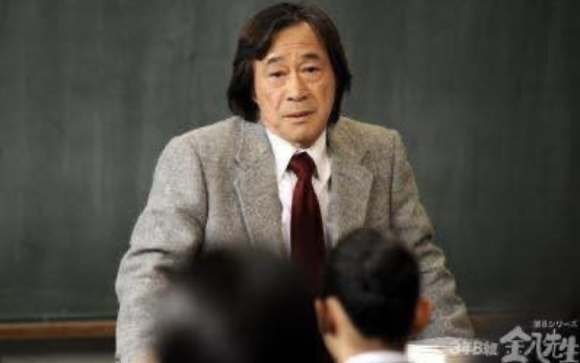 日経好調なのか知らんが
こっそりタブレットで株価見てニヤニヤして
カップラーメン食べてる奴

ちょっと出てこい

今から全員殴る