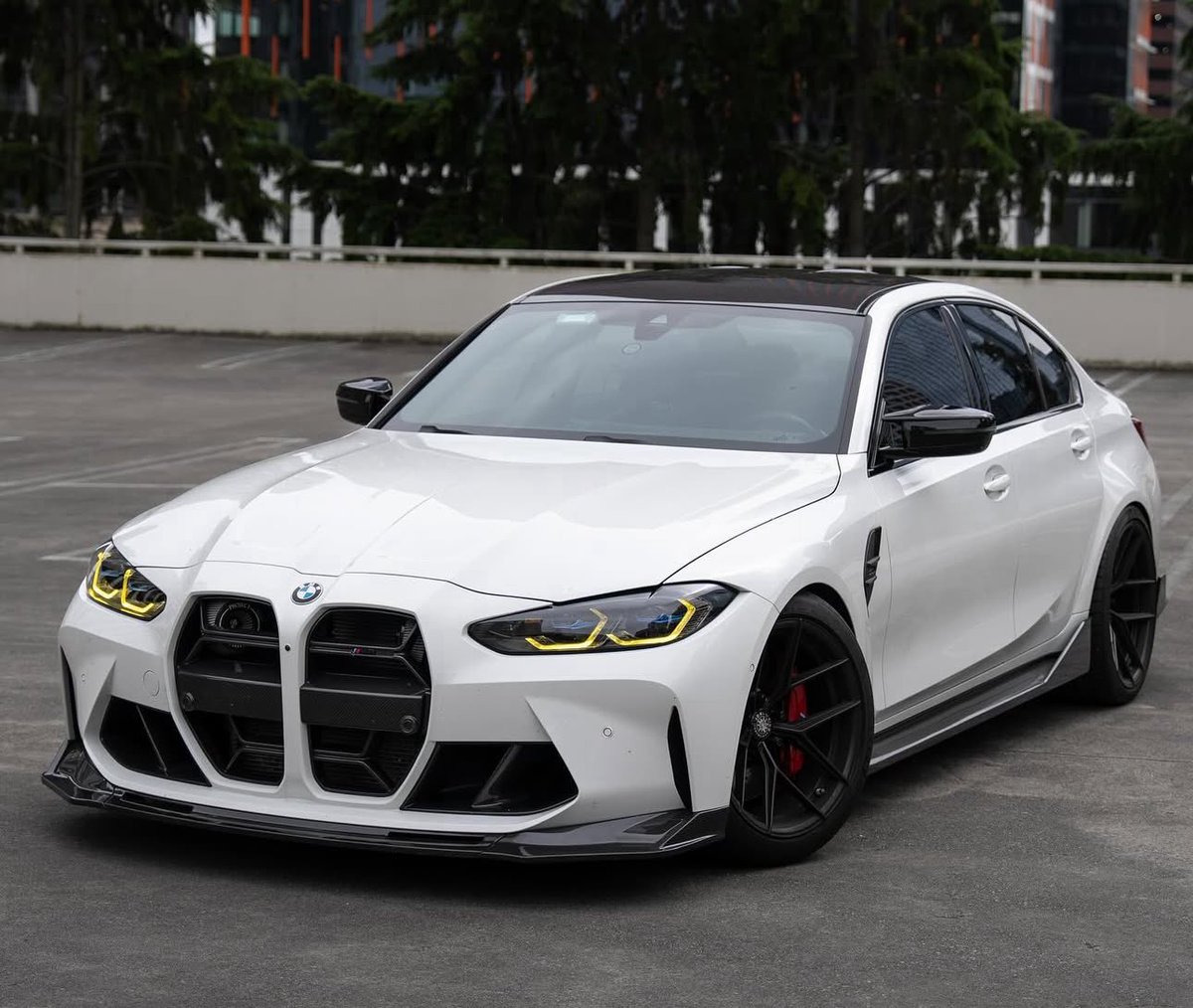 carpxrnpicx's tweet photo. BMW M3 Competition https://t.co/X75f4fazpl
