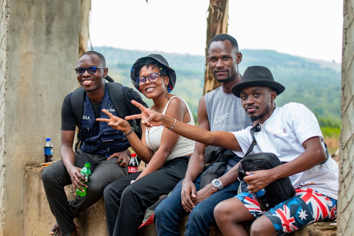 R. MEDIA UG tweet media