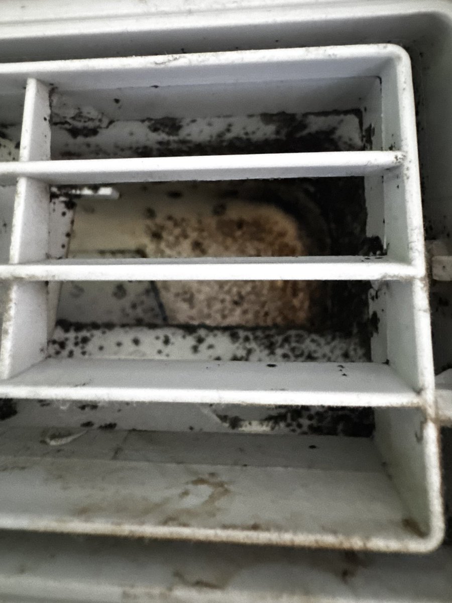 Simon Stilwell tweet media