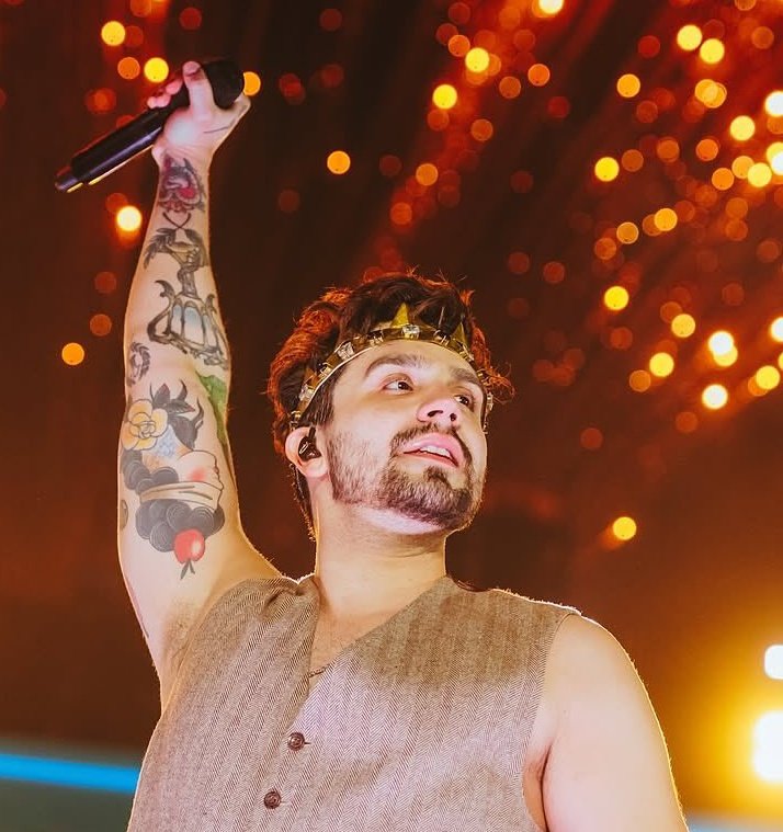 FCbebedorafael's tweet photo. Uma coisa que eu amo?

- LUAN DE BARBA https://t.co/8Vb49DTbjG