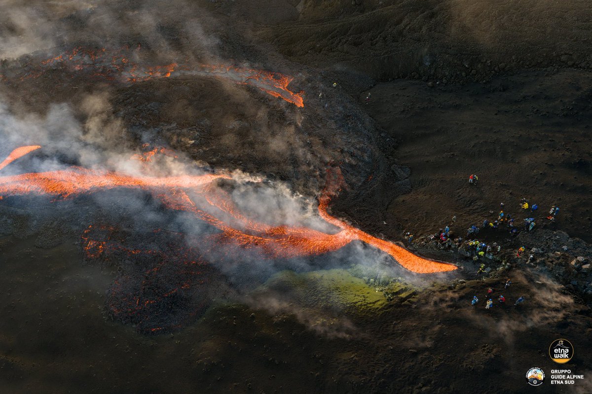 Etna Walk tweet media