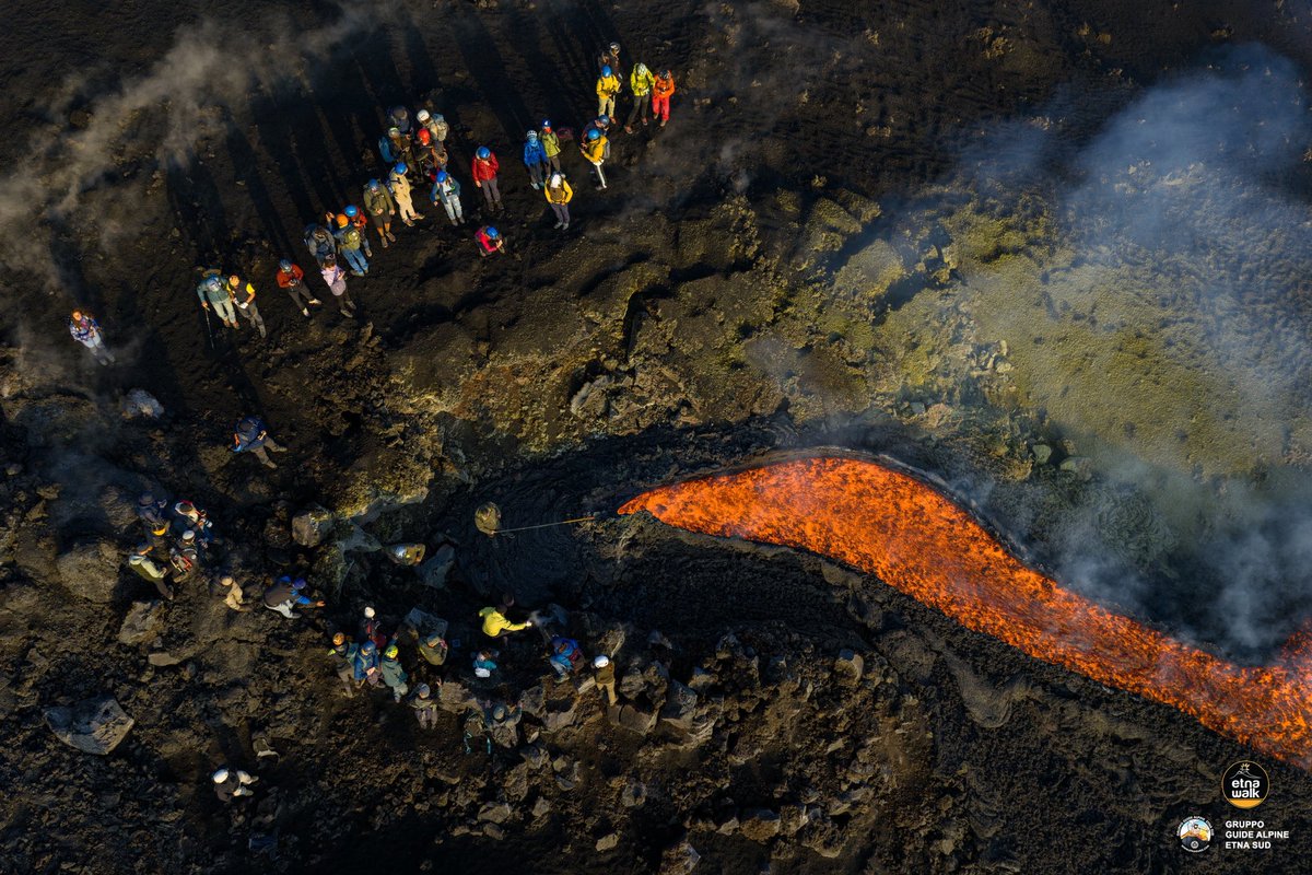 Etna Walk tweet media