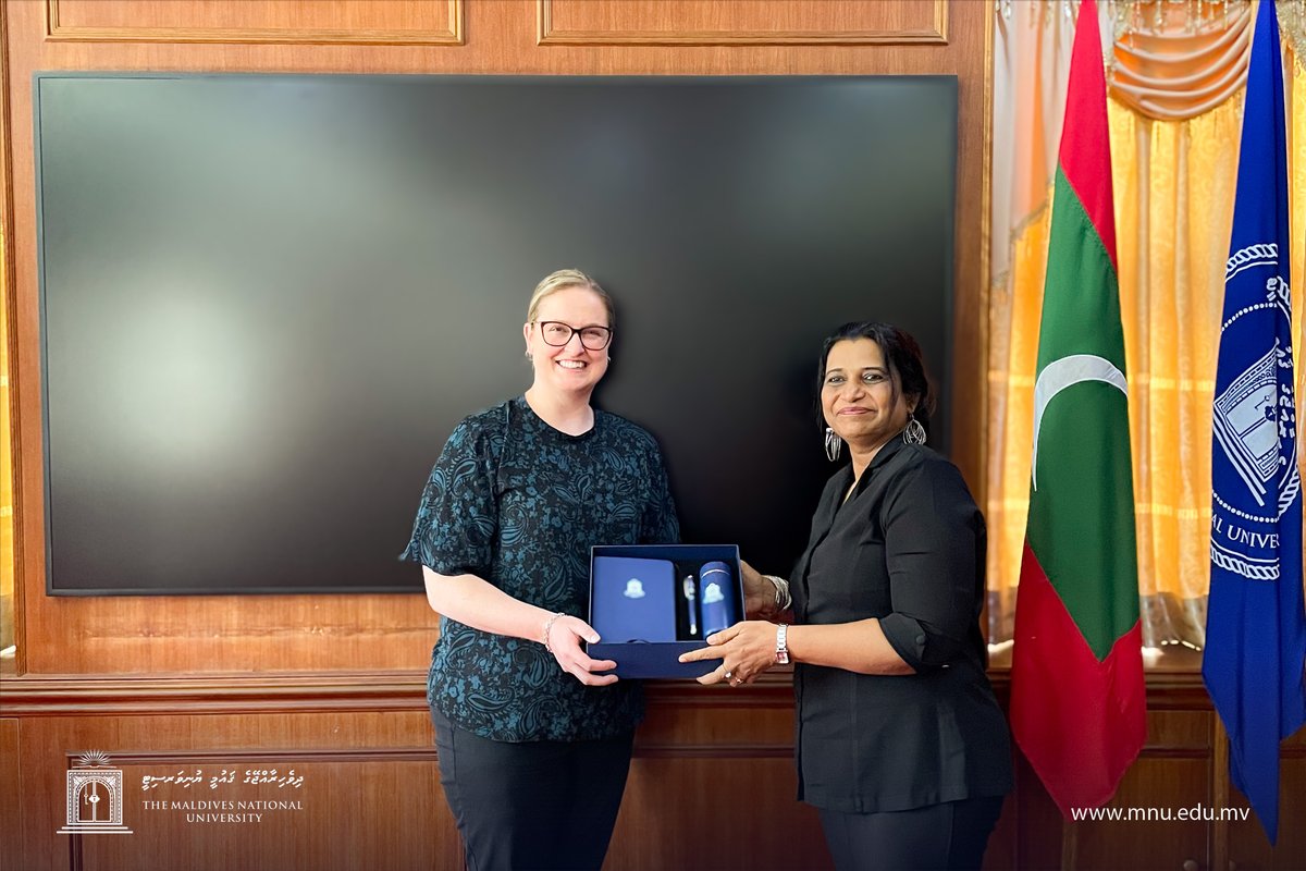 MNUedu's tweet photo. Dr. Gillian Kette and Dr. Svetlana King from the Prideaux Discipline of Health Professions Education, Flinders University, met with the Vice Chancellor and senior leadership of MNU to discuss ongoing Australia Awards Fellowship initiatives to strengthen health professions education capacity in the Maldives.