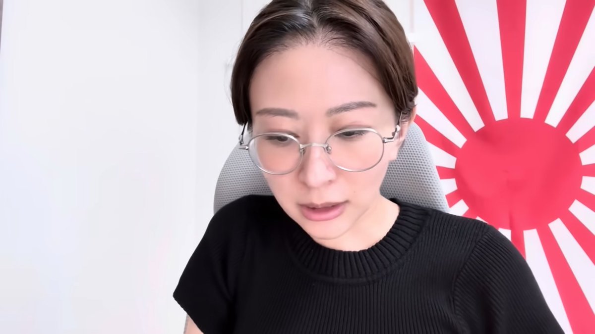 さとうさおり<a href="/satosaori46/">さとうさおり</a> がついに旭日旗を掲げ始めたぞ。しかも8月16日。
千代田区民はこんな奴を選んだこと自覚してんの？