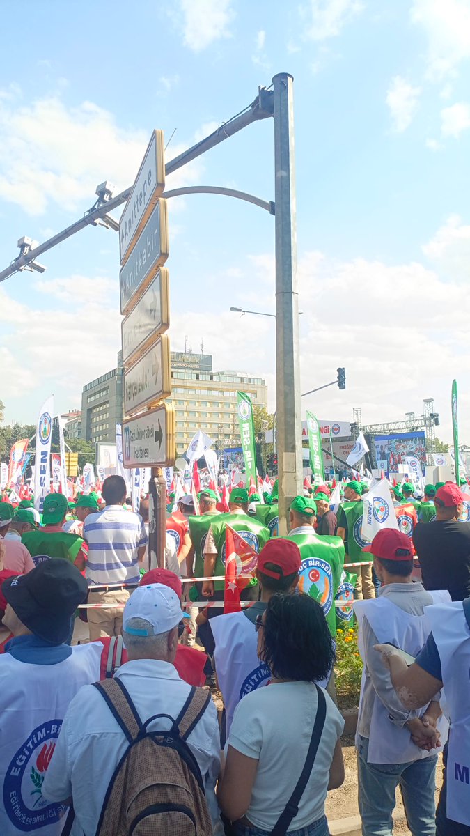 Genel Merkez Toç-Birsen Engelliler Komisyonu Yönetim ve illerde engelli komisyon başkanlarımız ile sahadayız. #memurankarayolunda