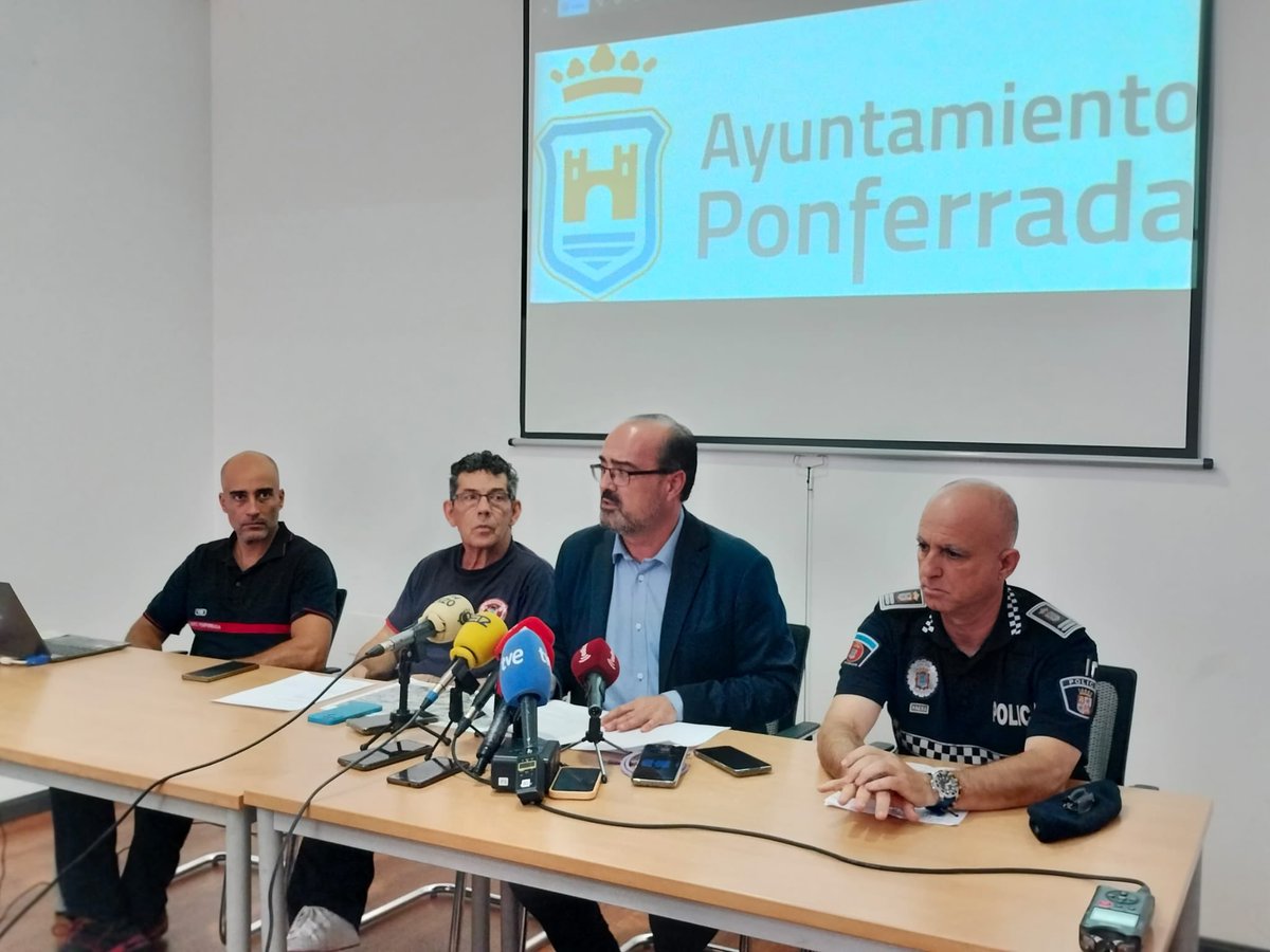 Todos los recursos municipales están a disposición de la lucha contra el incendio
elbierzodigital.com/morala-destaca…