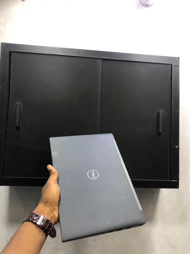 ejike_miguel's tweet image. Brand/Model: DELL Latitude 7390 i7 8th gen Keyboard Light 💡Processor: Intel(R) Core(TM) i7-8650U CPU @ 1.90GHz - 4.20GHz*Total Cores: 4*Total Threads: 8
Memory Type: 8GB RAM Storage Type: 256GB SSD Display Properties:
Screen Size:13.3”inch FHD Display - (1920 x 1080) Price: 270k