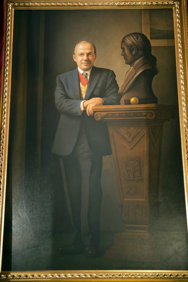 JLozanoA's tweet image. #AvisosParroquiales Hoy es cumpleaños del expresidente @FelipeCalderon a quien le refrendo mi gratitud, cariño, respeto y admiración de tantos años. Le mando, asimismo, un fuerte abrazo. Felicidades 🎉