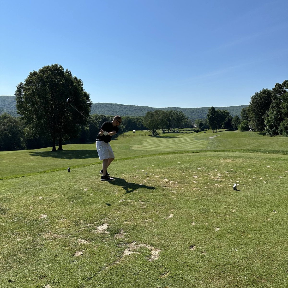 @chauffeurednj is hosting a golf outing on September 15 at @bakingridgecountryclub! Enjoy 18 holes, a cart, dinner, and prizes for $250 per golfer.

📍185 Madisonville Rd, Basking Ridge, NJ

More info: golf.ctanj.org

#MyLimo #CTANJGolfOuting #CorporateEvent