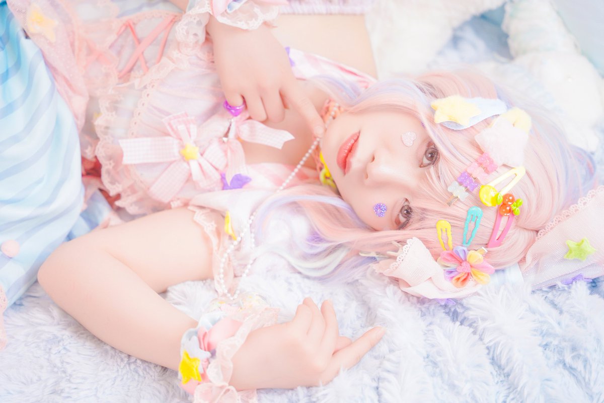 ゆめかわいい世界で見てる人を怖がらせましょう。

#長谷川めぐの展3
＃カメラマンさんと繋がりたい
#ゆめかわ
#写真で伝える私の世界