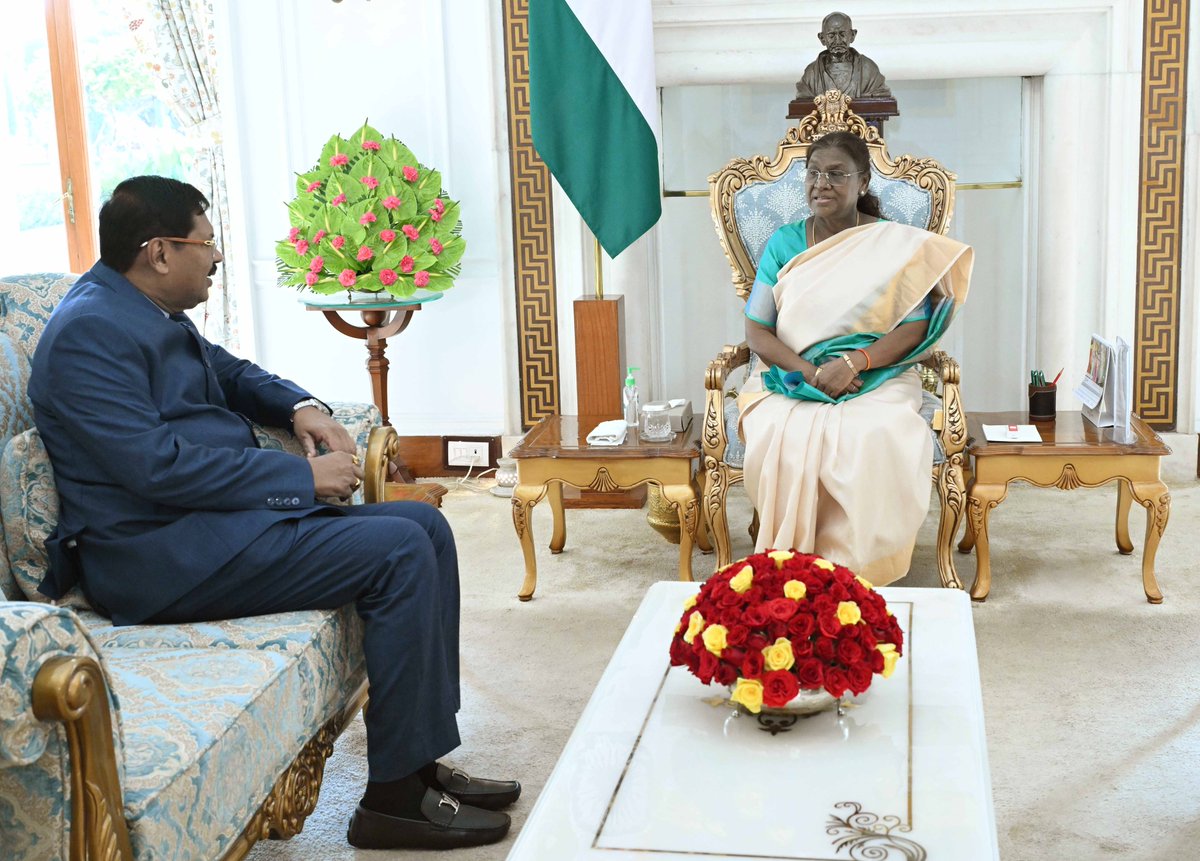 President of India tweet media