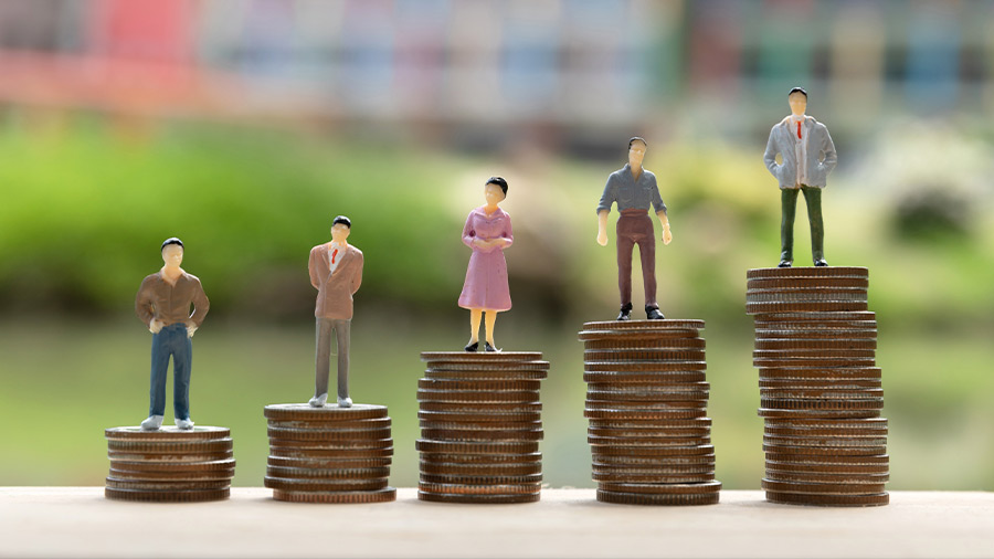 #VietnamWages are rising ~8–10% annually, with 2025 growth fueled by competition &amp; inflation. FIEs pay 10–15% more than locals but face tighter #TalentCompetition as domestic firms boost pay. Policy focus shifts toward training &amp; compliance.

Read more ⤵️
ow.ly/ryEy50WGpGv