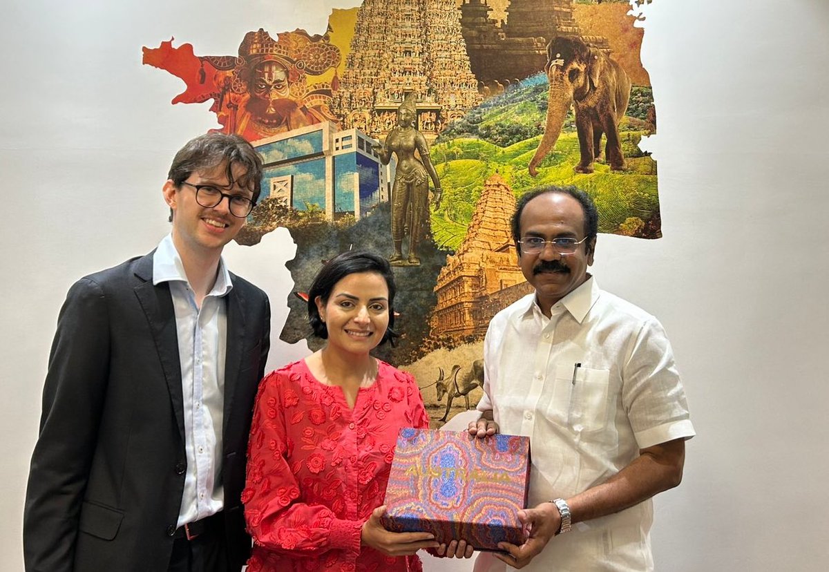 Aus Consulate Chennai (@auscgchennai) on Twitter photo Thank you Minister <a href="/TThenarasu/">Thangam Thenarasu</a> for your insights into Tamil Nadu's economy, archaeology, environmental conservation and climate action. There are many opportunities for further collaboration in line with 🇦🇺 Economic Roadmap for engagement with 🇮🇳. Thank you Minister <a href="/TThenarasu/">Thangam Thenarasu</a> for your insights into Tamil Nadu's economy, archaeology, environmental conservation and climate action. There are many opportunities for further collaboration in line with 🇦🇺 Economic Roadmap for engagement with 🇮🇳.