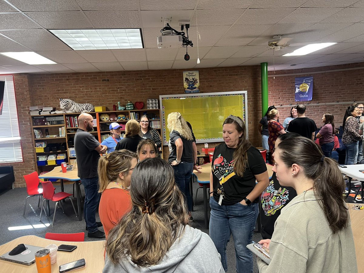 Ginger Luther tweet media