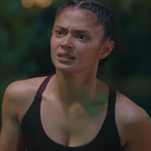 intogalura_'s tweet image. 2016 Pirena would&apos;ve slapped her dramatic ass already 

#SanggreAshtiAtHadiya