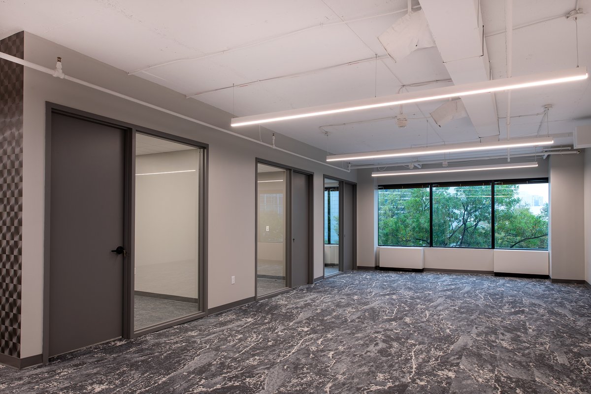 Between tenants? We’ve got you covered.

Peris Service, a division of Peris Construction, specializes in commercial handyman and renovation services to get your space market-ready. 

📞 (703) 533-4700 | ✉️ gtstarr@peris.com

#TenantTurnover #OfficeRenovation #CRE #DCRealEstate