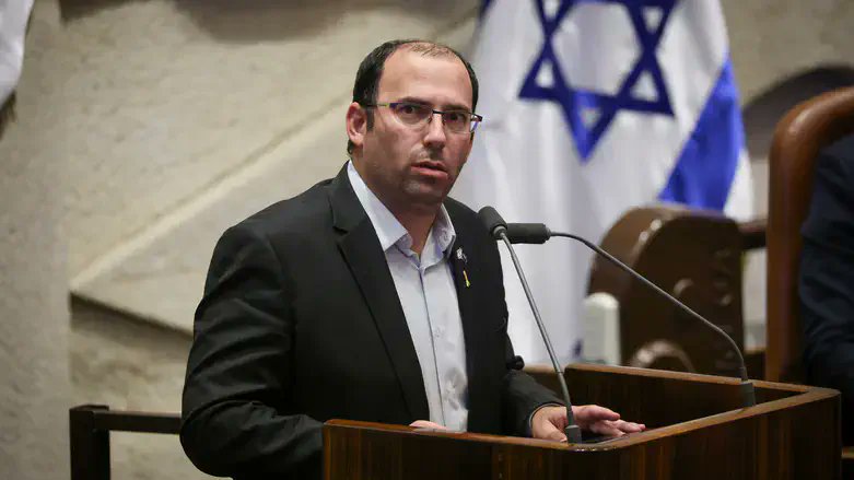 ערוץ 7 (@arutz7heb) on Twitter photo ח"כ רוטמן לערוץ 7: אות קלון עבורם, אות כבוד עבורי
ח"כ רוטמן לא מתרשם מההחלטה האוסטרלית, אך משוכנע שמדובר בהחלטה אנטישמית המחייבת תגובה ישראלית נחושה ברוח המהלך בו נקט שר החוץ
inn.co.il/news/676744
<a href="/rothmar/">שמחה רוטמן - Simcha Rothman</a> ח"כ רוטמן לערוץ 7: אות קלון עבורם, אות כבוד עבורי
ח"כ רוטמן לא מתרשם מההחלטה האוסטרלית, אך משוכנע שמדובר בהחלטה אנטישמית המחייבת תגובה ישראלית נחושה ברוח המהלך בו נקט שר החוץ
inn.co.il/news/676744
<a href="/rothmar/">שמחה רוטמן - Simcha Rothman</a>