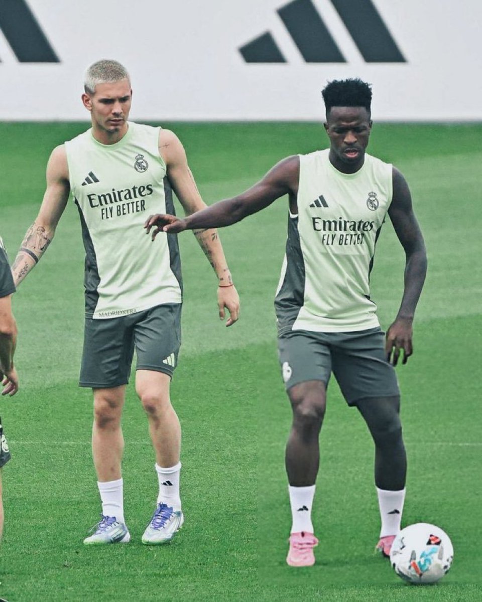 mdzol's tweet photo. Mastantuono y Vinícius, en la práctica del Real Madrid. https://t.co/4LHiCmzCbc