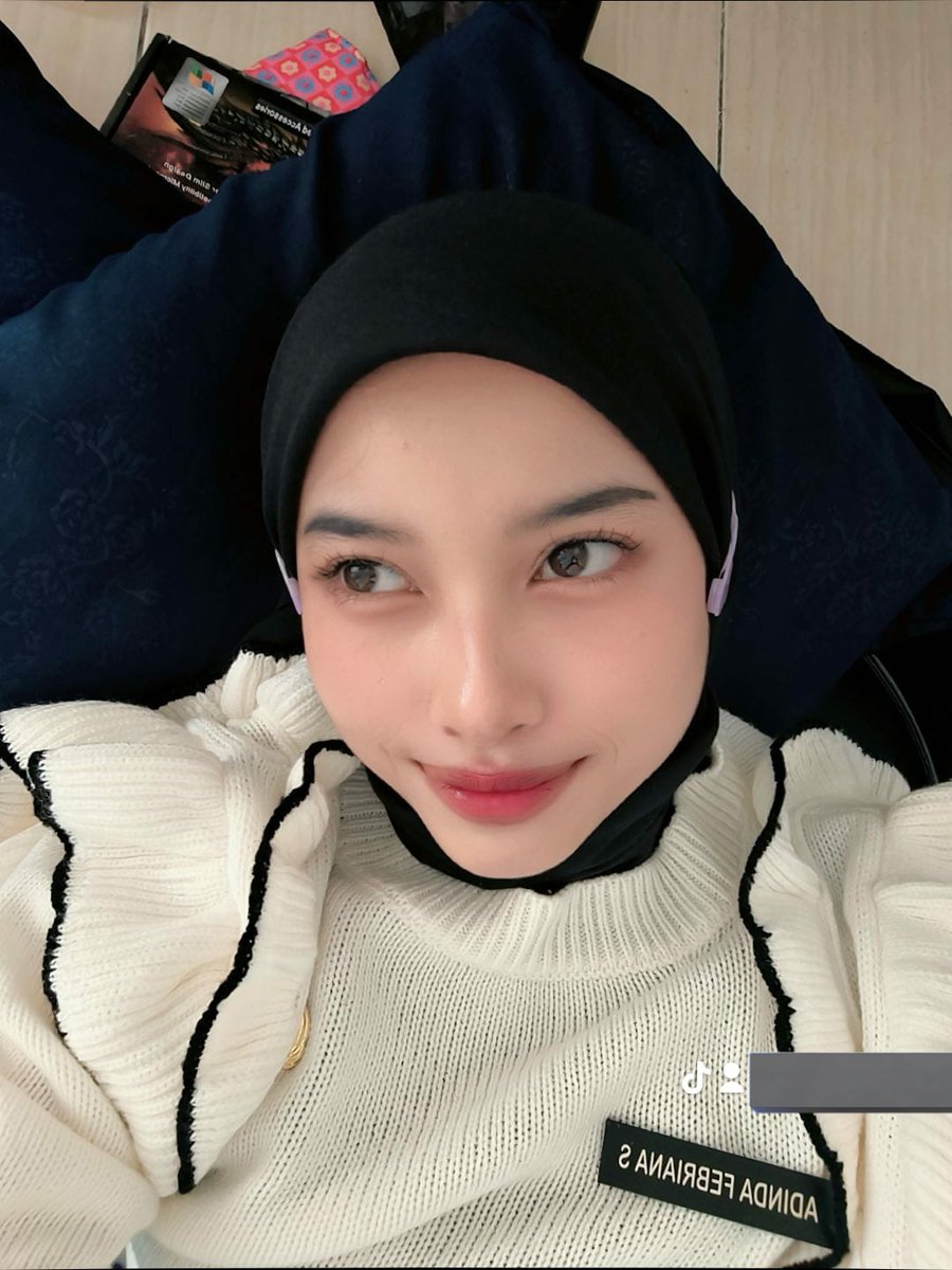 slusybean's tweet photo. pusingggg latsarrrr
#tiktokfilter https://t.co/keza4p85yy