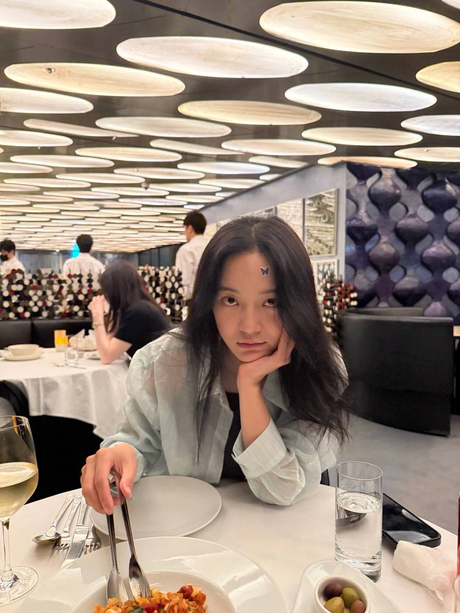 I love u Kim Sejeong 🤍