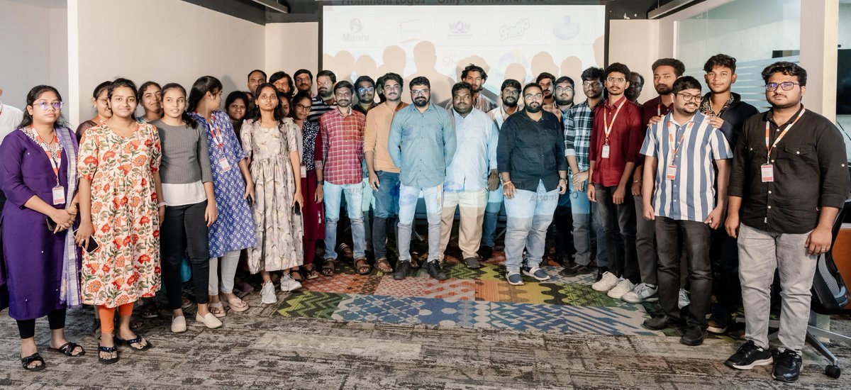 LorhanIT's tweet photo. 𝗟𝗲𝗮𝗱𝗲𝗿𝘀𝗵𝗶𝗽 𝗧𝗮𝗹𝗸 𝟮𝟬𝟮𝟱!! 𝗔𝗻𝗻𝘂𝗮𝗹 𝗢𝘂𝘁𝗶𝗻𝗴 &amp; 𝗠𝗶𝗱-𝗬𝗲𝗮𝗿 𝗧𝗼𝘄𝗻 𝗛𝗮𝗹𝗹
 At Lorhan Townhall 2025, our leadership team highlighted key achievements &amp; accomplishments, presented future commitments,unveiled the strategic roadmap for the remainder year. https://t.co/snHf1qs4wO