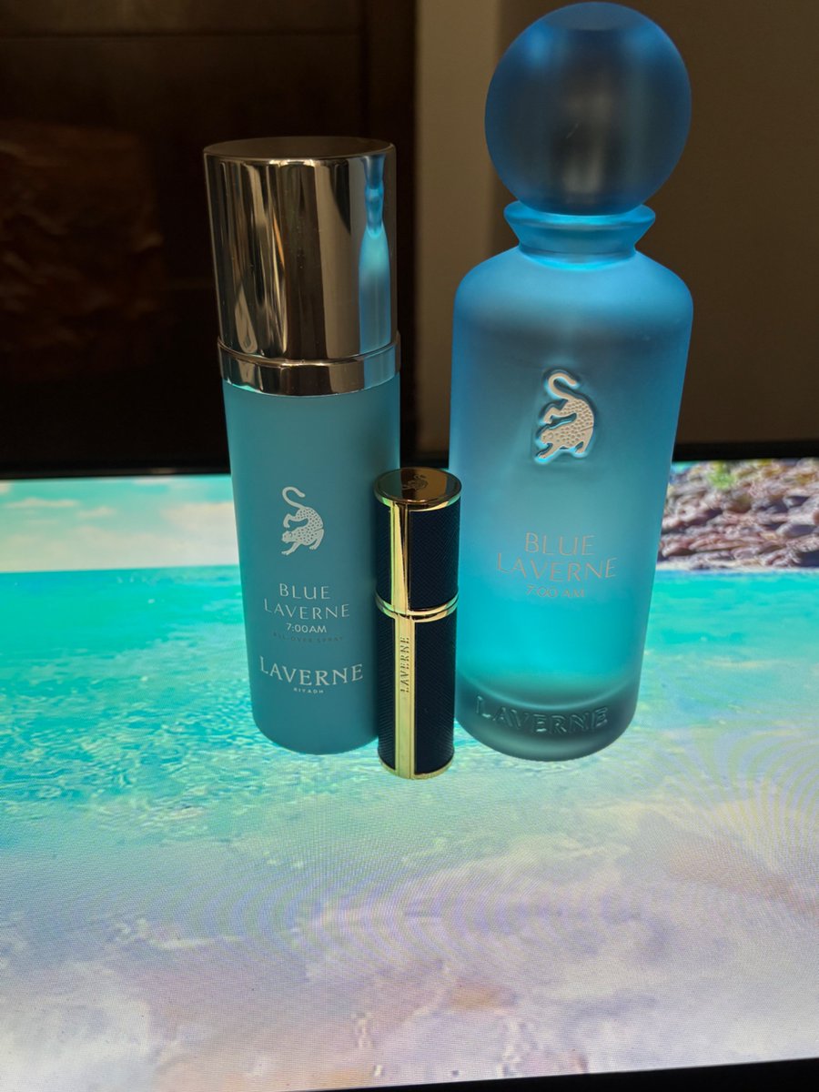 faris97872728's tweet photo. انتعش مع Blue Laverne… بداية صباحك الساعة 7:00 AM بأناقة صيفية
#لافيرن
#لاڤيرن
#مسابقة_افضل_صورة https://t.co/8LRY5JP6Qu