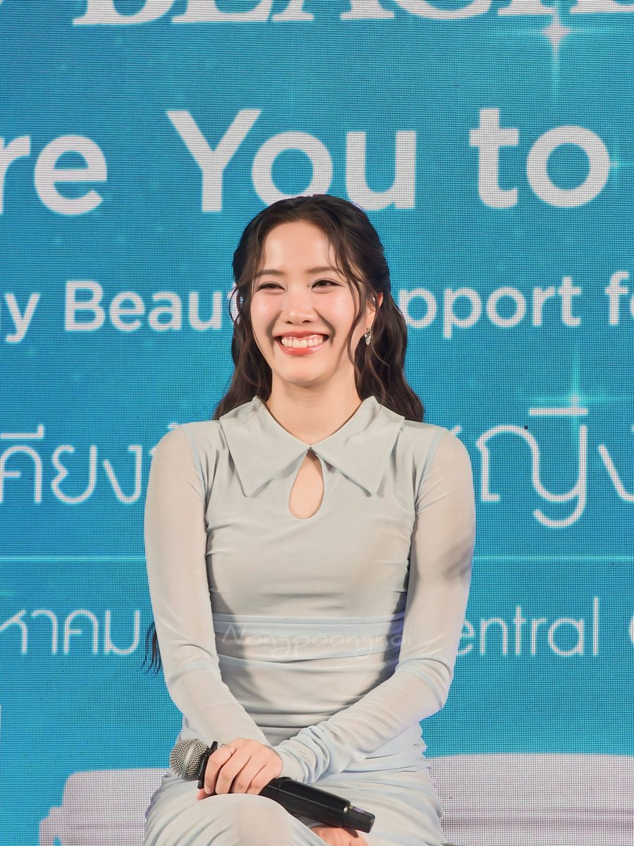 nongpoongnoi's tweet photo. 👭

FREENBECKY READY TO SHINE
#BlackmoresxFreenBeck https://t.co/V7VCAe6QhB