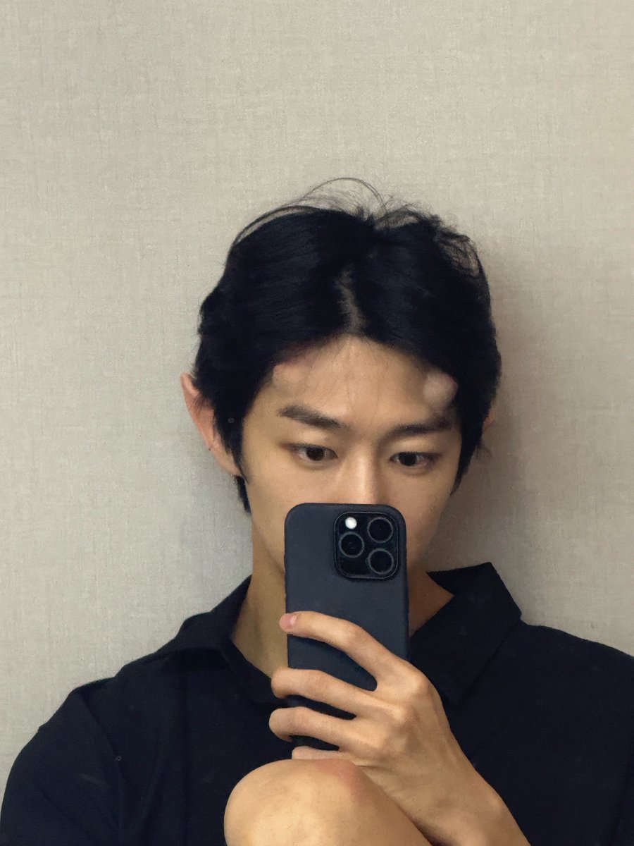cmckyab's tweet photo. 나의도깨비부부얌,,
한놈이 내기 걸면 다른놈이 잡아먹는 그런 역할임 https://t.co/zCvumWp2qq