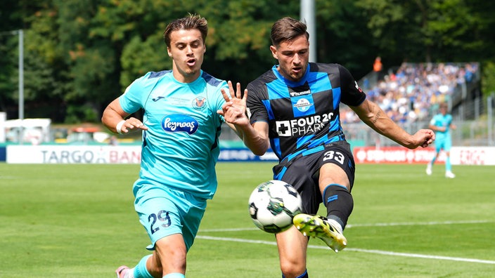 QuatrLinhas's tweet image. @ArgPaderborn07 in the next round of #germanycup after victory against @viktoria1904 
#vussball 1 #scp07 3
#VIKSCP