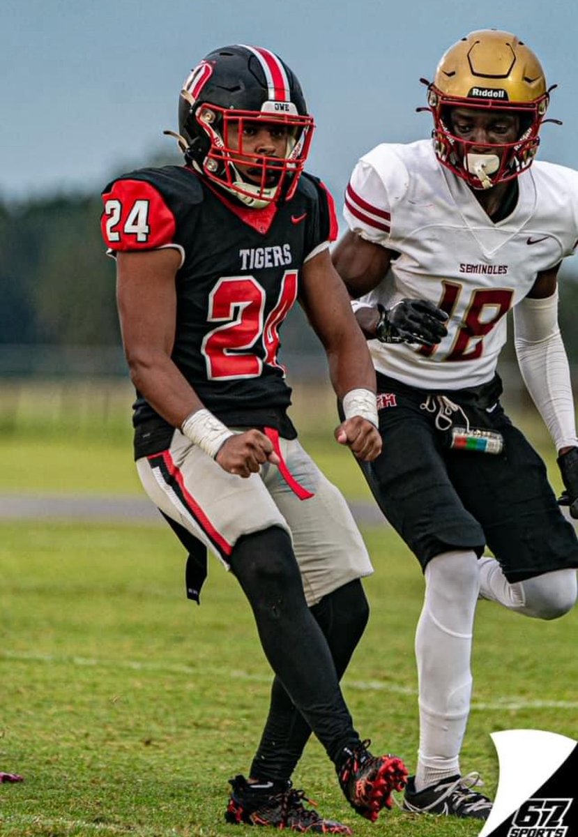 jeffery vickers 💨 tweet media