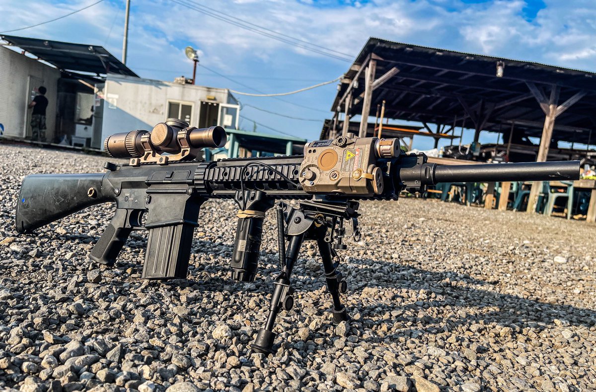 RioOkisaba's tweet image. 昨日はモケイパドックカスタムのSR-25

これ10禁用にデチューンしてもらいましたが、めっちゃ当たるし飛ぶ！

最高の1丁でした
でめちゃんありがとう@PqToUXDSvdlGERk 
@PDurakata