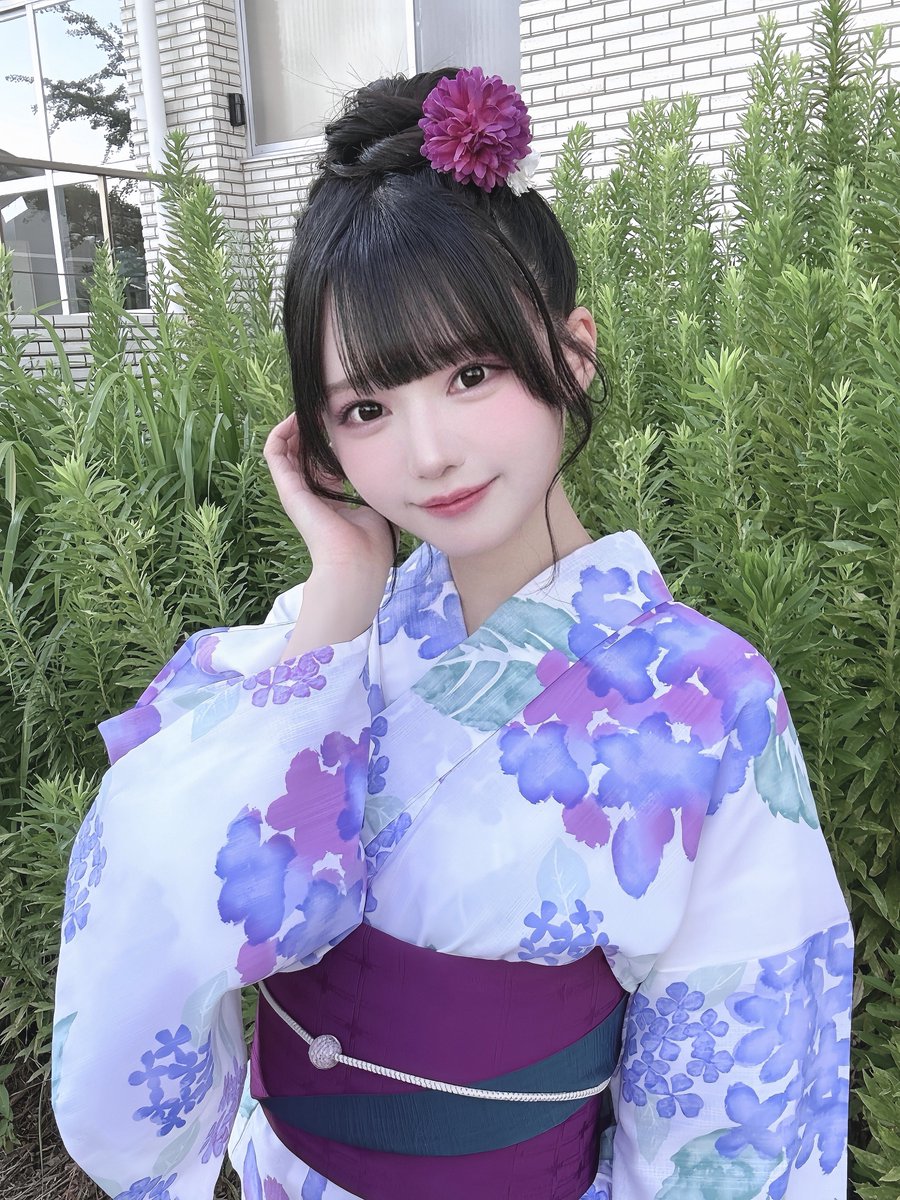 今、恋をしている』 ​ ​MVが公開にされました！！ センターを務めさせ