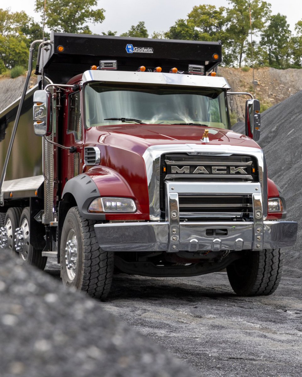 MackTrucks's tweet photo. Heavy loads, tight turns, tough terrain? The #MackGranite isย ready for the hard work. https://t.co/6d8KG7fmPh