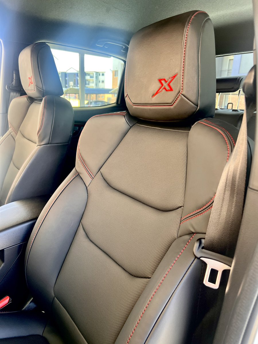 noeleensaid's tweet photo. Someone asked to see the interior, my notifications have been 4x4 since last week so I lost the mention, but ❤️ https://t.co/jt8Dsn6ZNg
