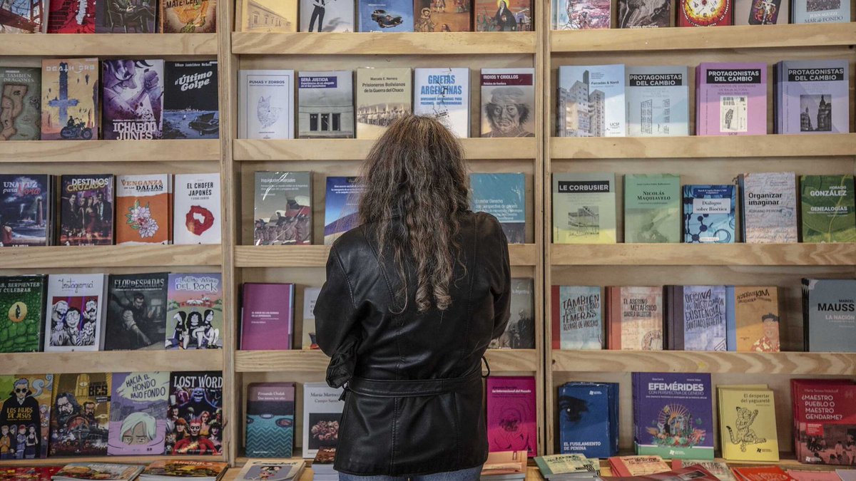 ALVEAR VIVIRÁ SU 1° FERIA DEL LIBRO CON AUTORES, EDITORIALES Y ACTIVIDADES CULTURALES

<a href="/AlvearCiudad/">Alvear Ciudad</a> 341media.com.ar/index.php?pagi…