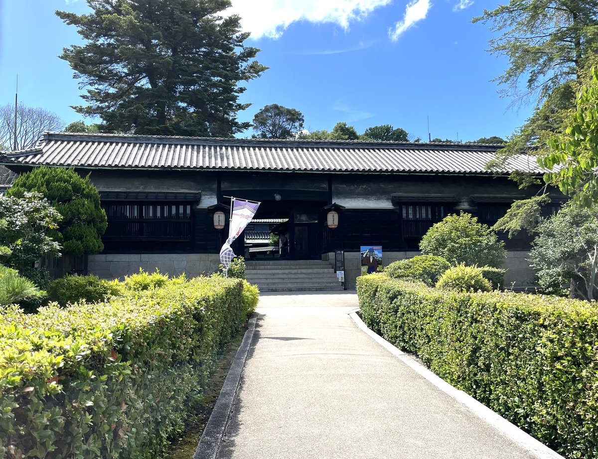 千年楽土 Osaka Metro クリエイトと地元大阪のレザーブランドが初コラボ