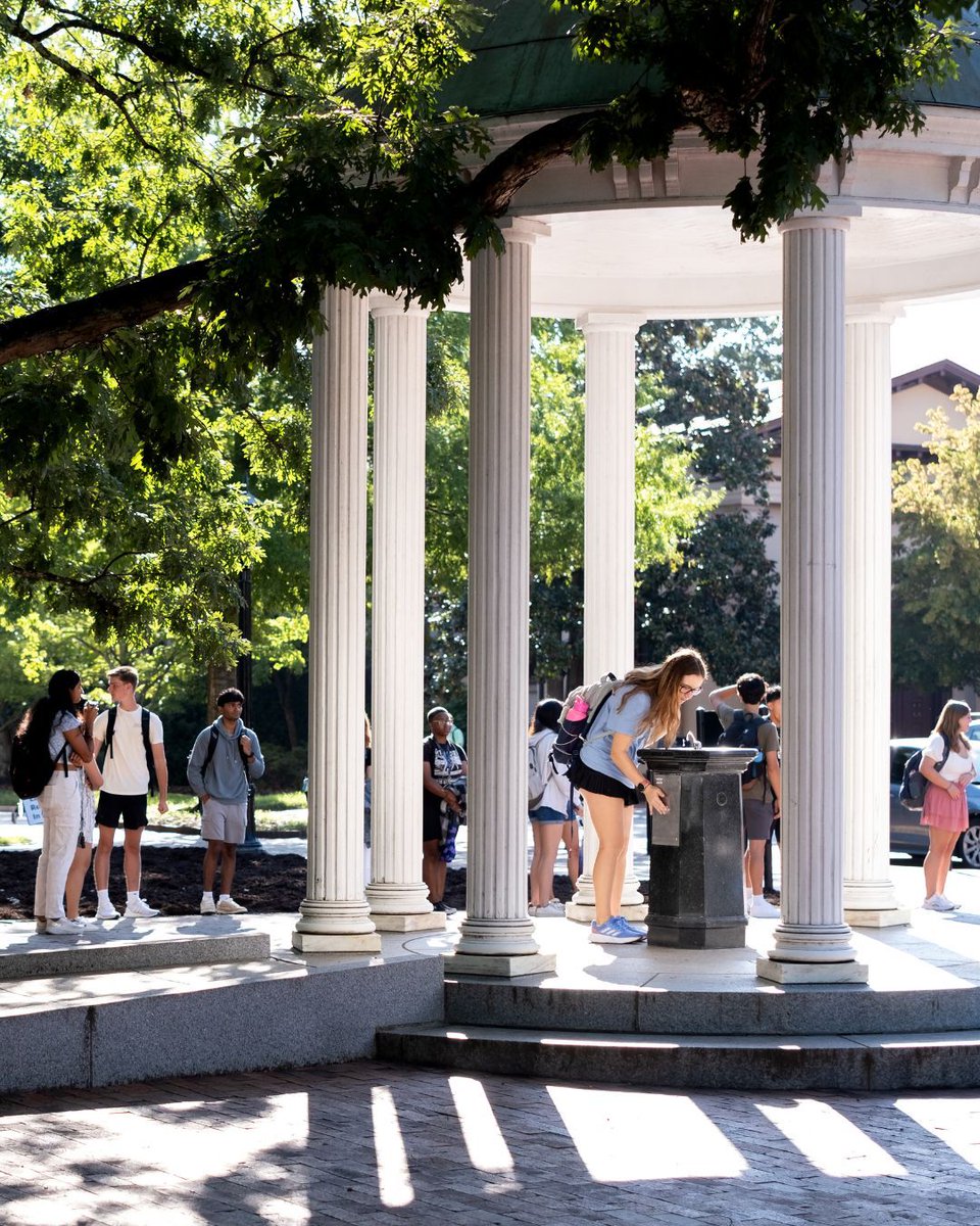 Happy FDOC! 🎉📚 
We hope you have a great semester, Tar Heels.