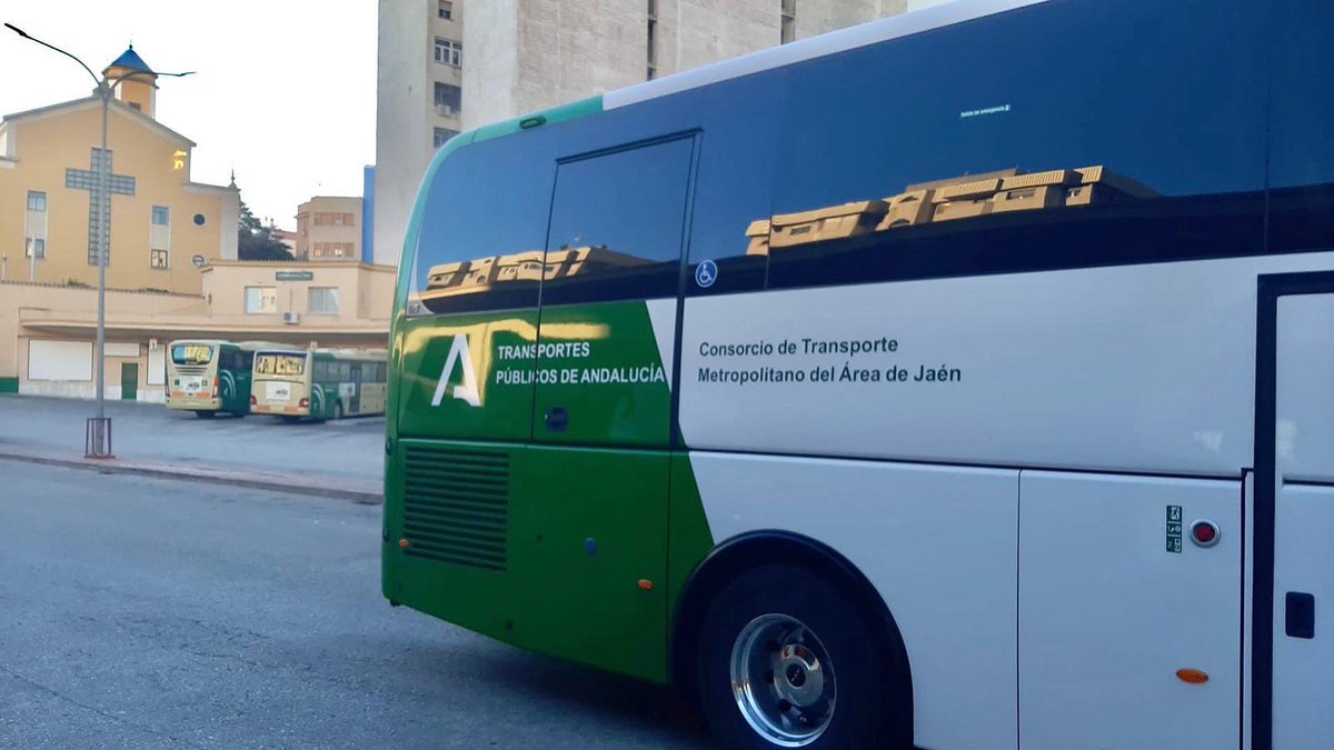 Miguel Contreras (@_mcontreras) on Twitter photo El uso del transporte metropolitano crece en el <a href="/ctm_jaen/">ctm_jaen</a> durante el primer semestre llegando a cerca de 1 millón de viajes. En la actualidad hay 84.235 tarjetas operativas, es decir, 10.077 más que en junio de 2024, un crecimiento de más de un 13%.
<a href="/FomentoAND/">Consejería de Fomento de la Junta de Andalucía</a> <a href="/AndaluciaJunta/">Junta de Andalucía</a> El uso del transporte metropolitano crece en el <a href="/ctm_jaen/">ctm_jaen</a> durante el primer semestre llegando a cerca de 1 millón de viajes. En la actualidad hay 84.235 tarjetas operativas, es decir, 10.077 más que en junio de 2024, un crecimiento de más de un 13%.
<a href="/FomentoAND/">Consejería de Fomento de la Junta de Andalucía</a> <a href="/AndaluciaJunta/">Junta de Andalucía</a>