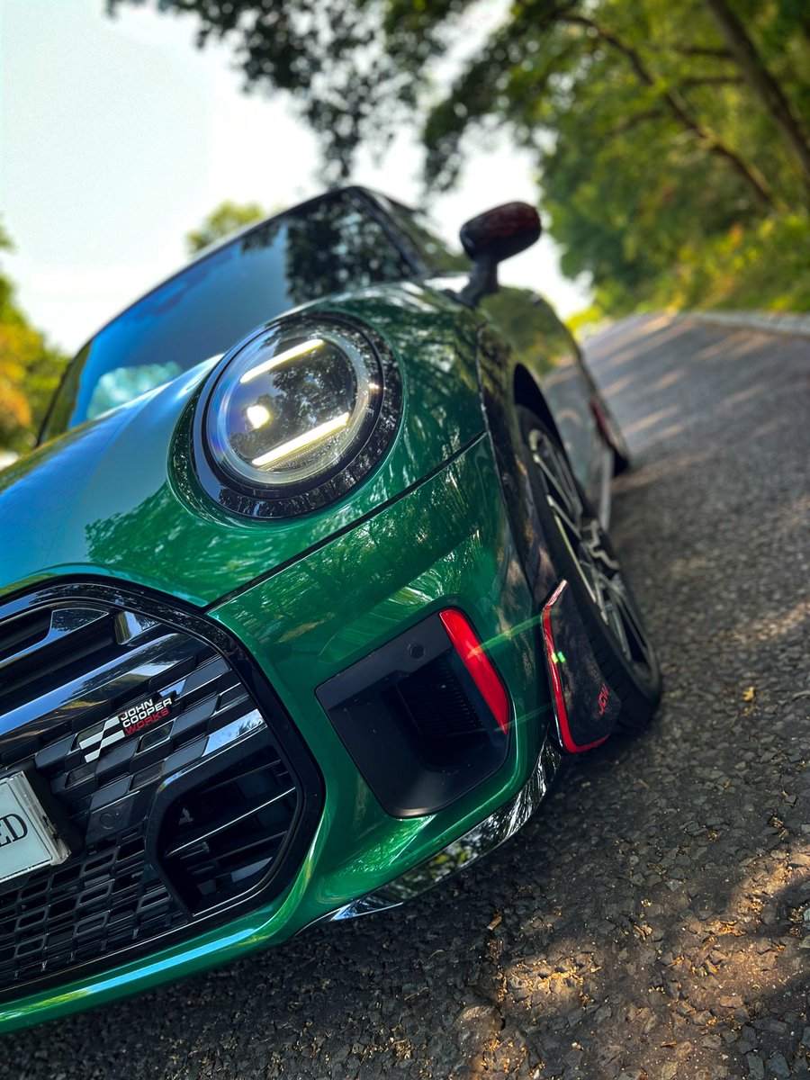 activrightbrain's tweet photo. This weekend was all about the battle of the hot hatches - @alpinecars #A290 vs @MINIUK Cooper JCW. ⚡️vs 🔥
There are still some truly great cars out there, full of character and fun. Don’t let anyone tell you otherwise!
#Alpine #AlpineA290 #MINI #mobility #MINICooperJCW #JCW #cars