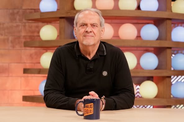 jruizdd's tweet photo. Si hay que decir que @JavierArocaA es el mejor y más lúcido tertuliano de la televisión, se dice.
@JesusCintora @MalasLenguasLa2 
#MalasLenguas https://t.co/oaetdmYK9c