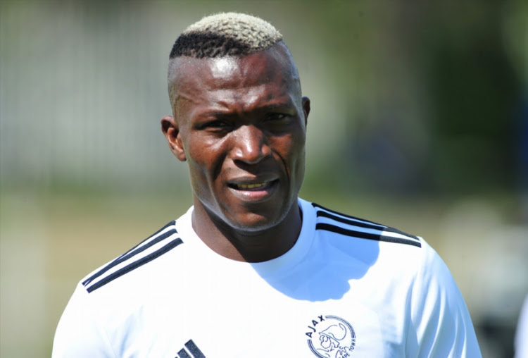 ๐น๐ฌ๐บ๐ป ๐ฐ๐ต ๐ท๐ฌ๐จ๐ช๐ฌ! ๐๏ธ Former Ajax Cape Town, Highlands Park, Orlando Pirates & Zimbabwean Warriors striker Tendai Ndoro has sadly passed away at the age of 40. #LimSportsZone